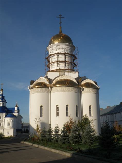 Успенский Зилантов монастырь. Собор Троицы Живоначальной, Кировский ...