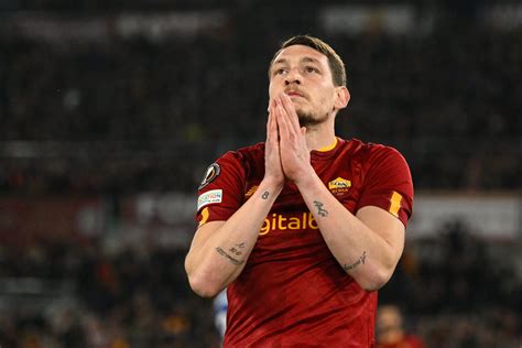 Contusione Al Polso Per Belotti Si Teme La Frattura Siamo La Roma