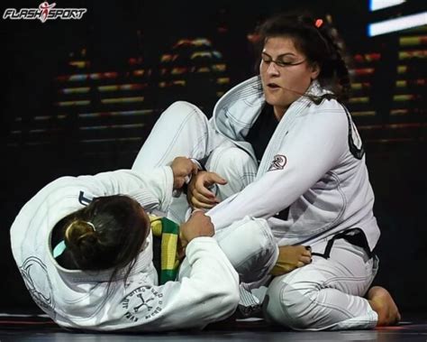 Fernanda Mazzelli busca título no Campeonato Mundial No Gi em outubro