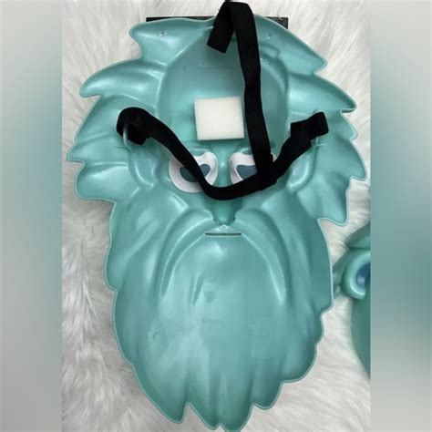 Disney Holiday Haunted Mansion Ghost Masks Set Of Gus Phineas