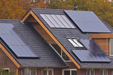 Cuánta energía producen los paneles solares en tu vivienda Smart