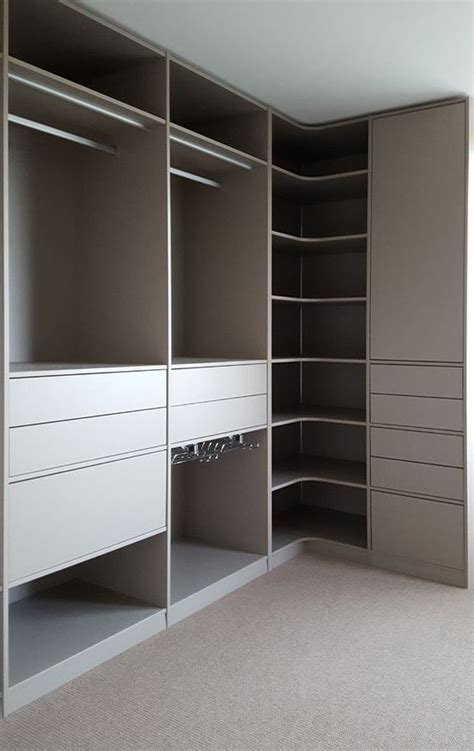 Inloopkast Op Maat Closet Design Layout Closet Layout Dressing Room