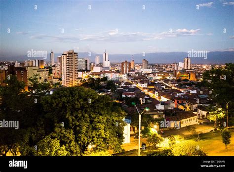 Cali Colombia Hi Res Stock Photography And Images Alamy