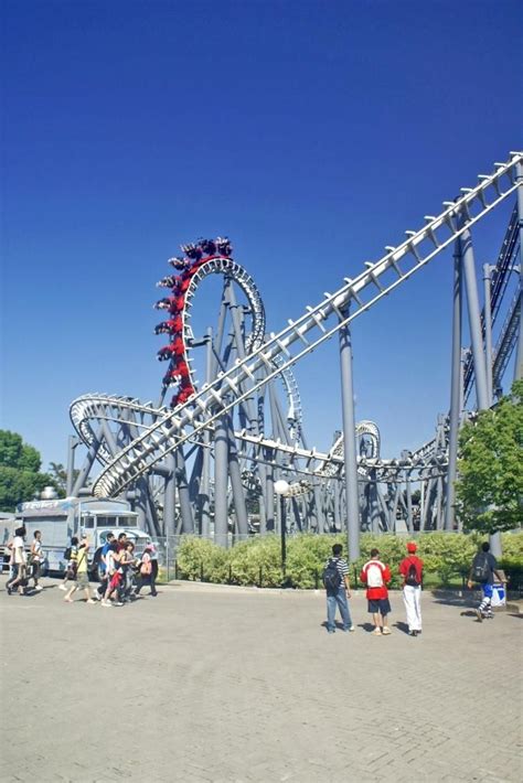 Canadas Wonderland Rollercoaster Flight Deck North Of Toronto