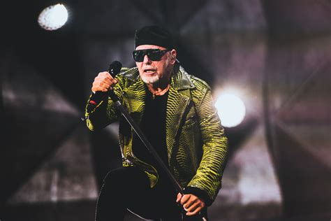 Vasco Rossi Tour Nuove Date Negli Stadi Notizie Sentireascoltare