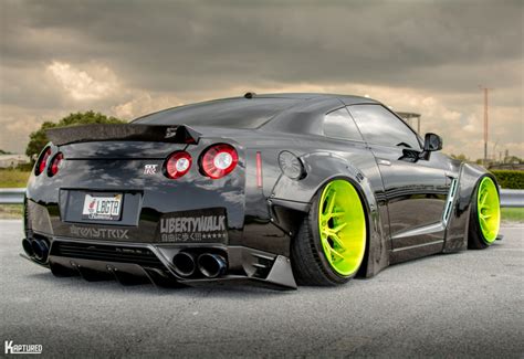 Vivid Behemothlb Gt R R35 Armytrix Exhaust Armytrix