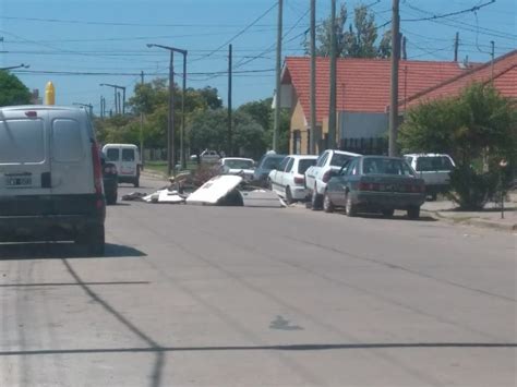 En Rechazo A Un Allanamiento Corto La Calle Con Autopartes Tsn Necochea