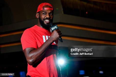 360 Jon Jones Workout Stock Photos, High-Res Pictures, and Images ...