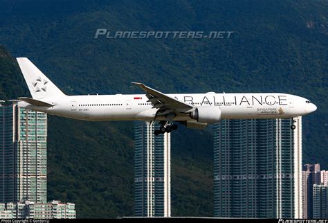 V Swi Singapore Airlines Boeing Er Photo By Gordon Li Id