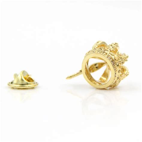 Wholesale 3d Crown Shaped Crystal Lapel Pins Gold Crown Lapel Pins