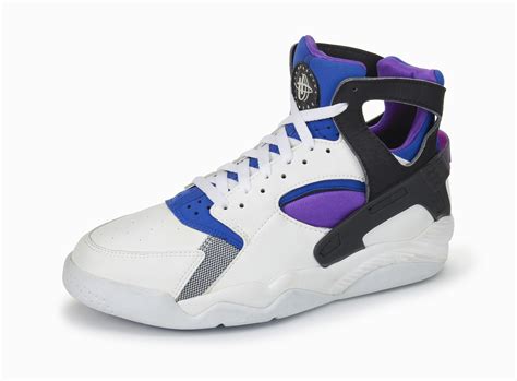 Nike Air Flight Huarache 92 History