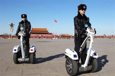 Chinese Female Police Officers Patrol On Segways | Chinese Military Review