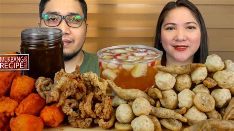 FILIPINO STREET FOOD KWEK KWEK FISHBALL KIKIAM CHICKEN SKIN YouTube