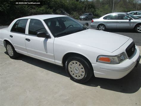 2004 Ford Crown Victoria Police Interceptor P71