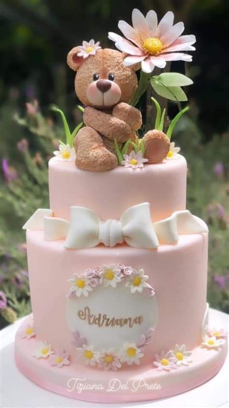 Pin By Barbara Saliprandi On Battesimi Baby Girl Birthday Cake Baby