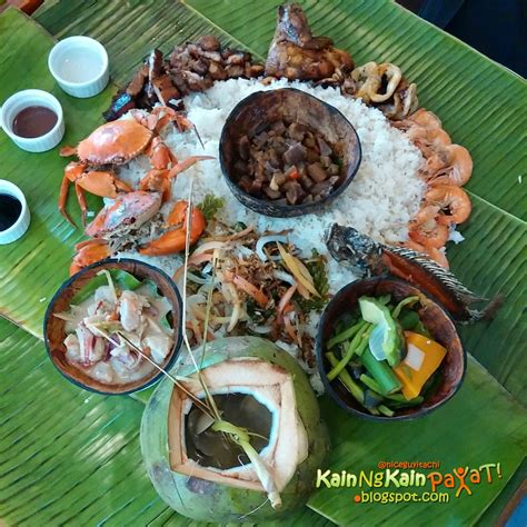 Kainngkainpayat Boodle Fight Is More Fun At Seafood Island