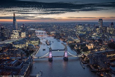 Incredible Aerial Photographs Capture London S Iconic Landmarks In 2016