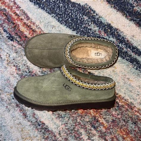 Ugg slippers Size 7 mens Or a women’s 8 1/2 - Depop