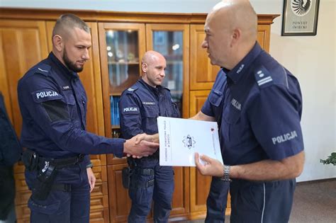 Policjanci Odnale Li Kobiet W Ostatniej Chwili Wiadomo Ci Policja