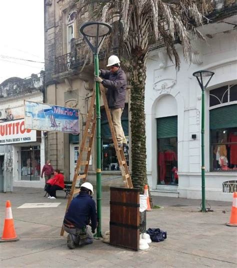 Instalan Nuevas Luminarias Led En La Peatonal Diario La Calle