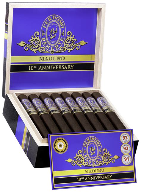 Perdomo Reserve 10th Anniversary Champagne Maduro Robusto