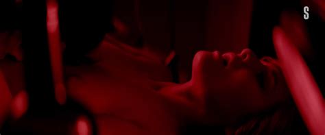 Nude Video Celebs Tv Show Zhit Zhizn