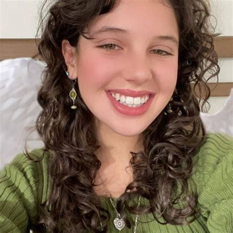 Cylia Chasman Curly Hair Styles Hair Beautiful Smile