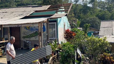 Puluhan Rumah Di Gunung Mas Puncak Bogor Rusak Usai Diterjang Angin