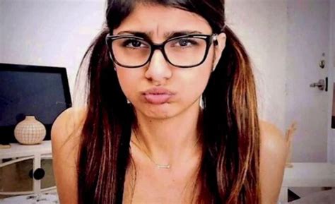 Mia Khalifa Herkesi şaşırttı