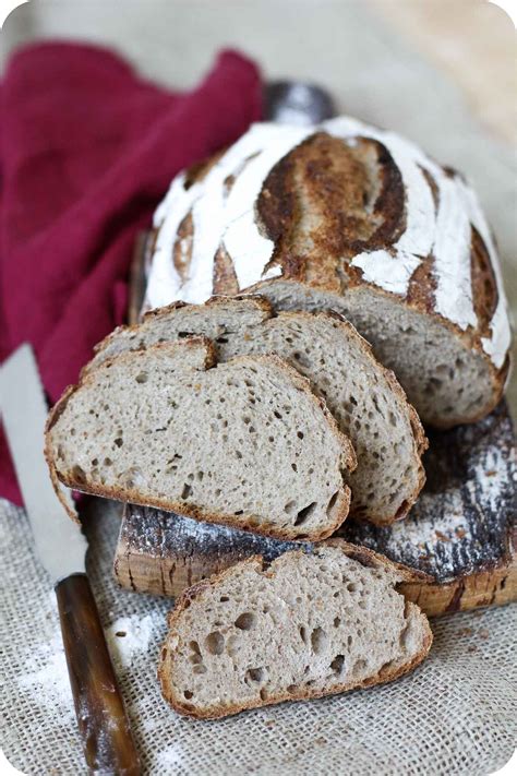 Brot Backen Mit Roggenmehl Und Sauerteig Mediafirepower