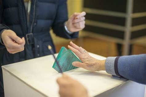 Regionali Urne Aperte In Lazio E Lombardia Per Eleggere I Nuovi