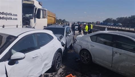 Son Dak Ka Edirne De Zincirleme Trafik Kazas L Yaral