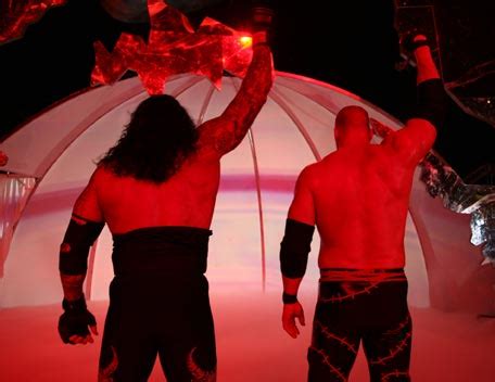 WWE Bragging Rights Odds: Kane-Undertaker, The History Of Their Rivalry ...