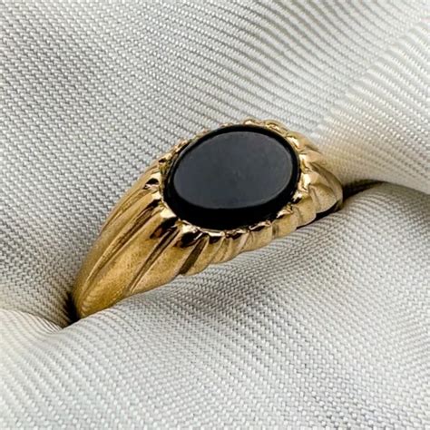 Ct Vintage Yellow Gold Onyx Textured Signet Ring Size O Hallmarked