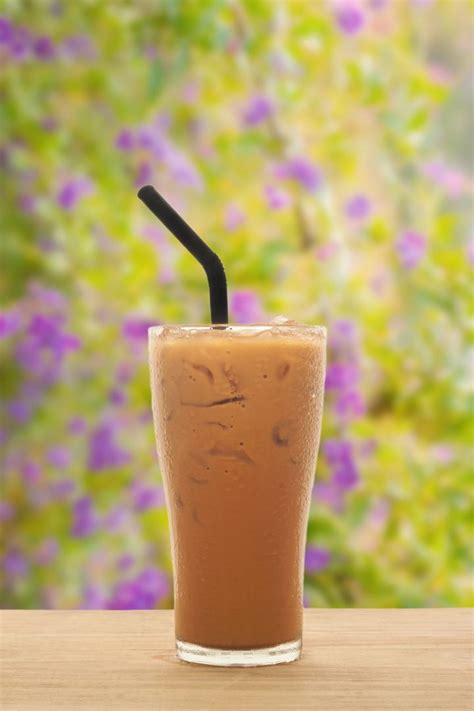 How To Make Delicious And Creamy Milk Tea Without Boba Brewed Leaf Love