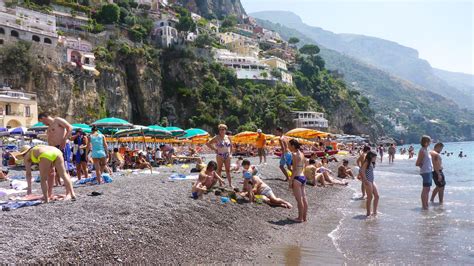 Positano Our Favorite Town On The Amalfi Coast Italy Earth Trekkers