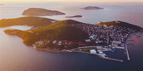 Istanbul Adalar Gezilecek Yerler Heybeli B Y K Ada Burgaz K Nal