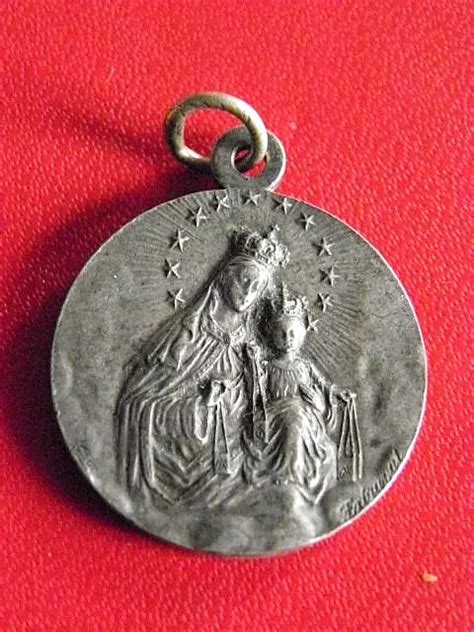 Medaille Religieuse Ancienne Coeur De Jesus Nd Du Mont Carmel Metal