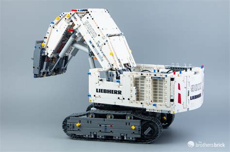 Lego Technic 42100 Liebherr R 9800 Excavator Review 33 The Brothers Brick The Brothers Brick