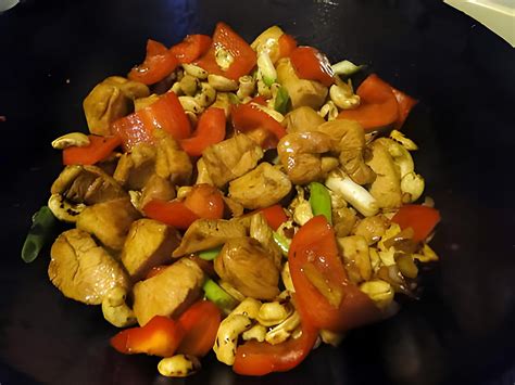 Recette de Poulet aux noix de cajou par félicia