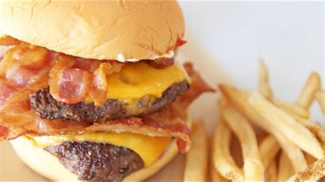 37 Homemade Burger Recipes For Your National Burger Day Party