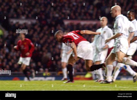 Manchester Uniteds Mikael Silvestre Hi Res Stock Photography And Images