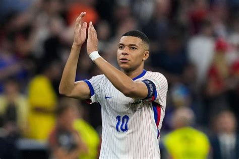 Kylian Mbappe wziął sprawy w swoje ręce Szlachetny gest Francuza