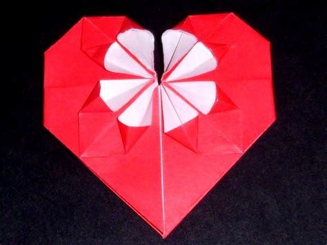 HOW TO ORIGAMI HEARTS « EMBROIDERY & ORIGAMI