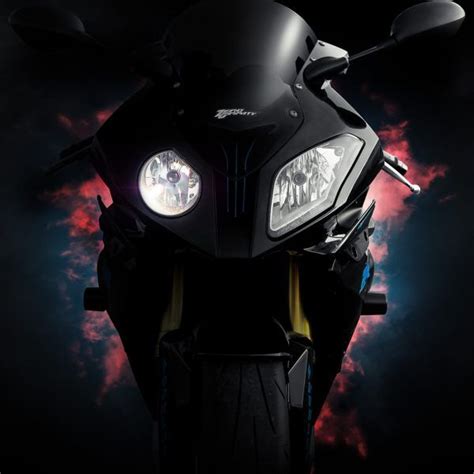 Envy The 1st Gen Bmw S1000rr Bmw S1000rr Black Bike Bmw