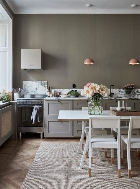 40 Beautiful And Refined Olive Green Kitchens Digsdigs