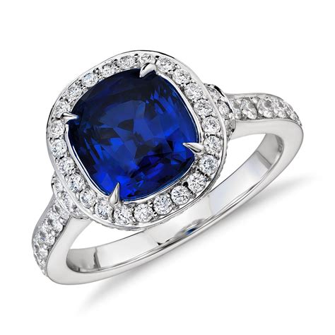 Cushion Cut Sapphire And Diamond Halo Ring In 18k White Gold 284 Ct