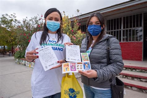 El Municipio de El Marqués lleva a niños de primaria en la comunidad de