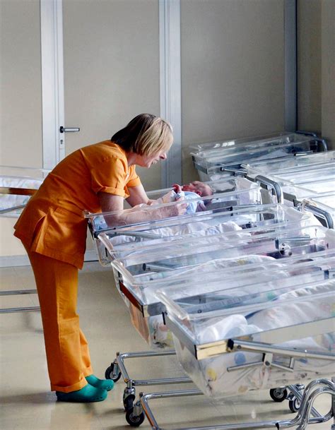 Terapia Intensiva Neonatale La Vittoria Delle Famiglie