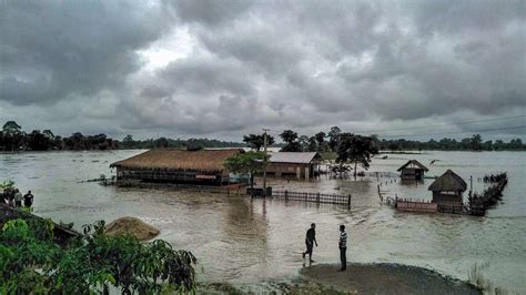 Nearly 34000 People Affected Due To Floods In 3 Districts Of Assam Way2barak